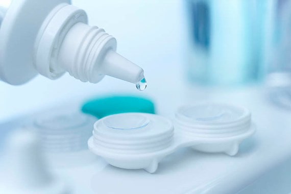 Ношение контактных линз