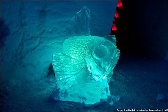 Отель из сплошного льда в Лапландии - фото24 Отель из сплошного льда в Лапландии - фото24